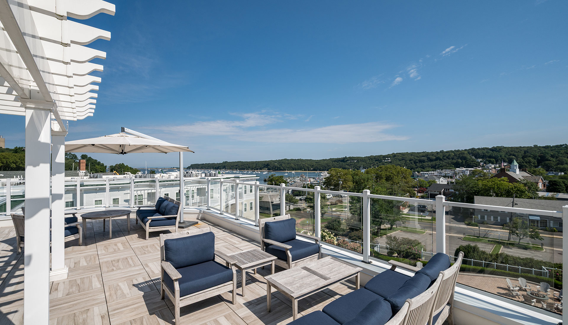 Feature & Amenities: Shipyard