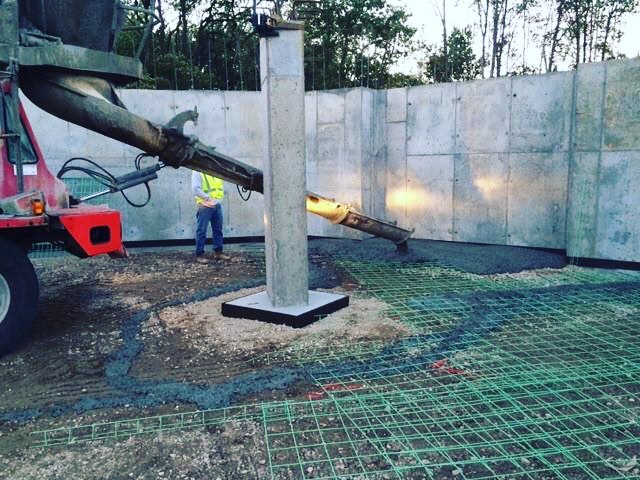 Today we began pouring the concrete for the underground parking garage. The Shipyard at Port Jeff Harbor is slowly but surely coming together! #ConstructionUpdate #ShipyardPortJeff ⚓️